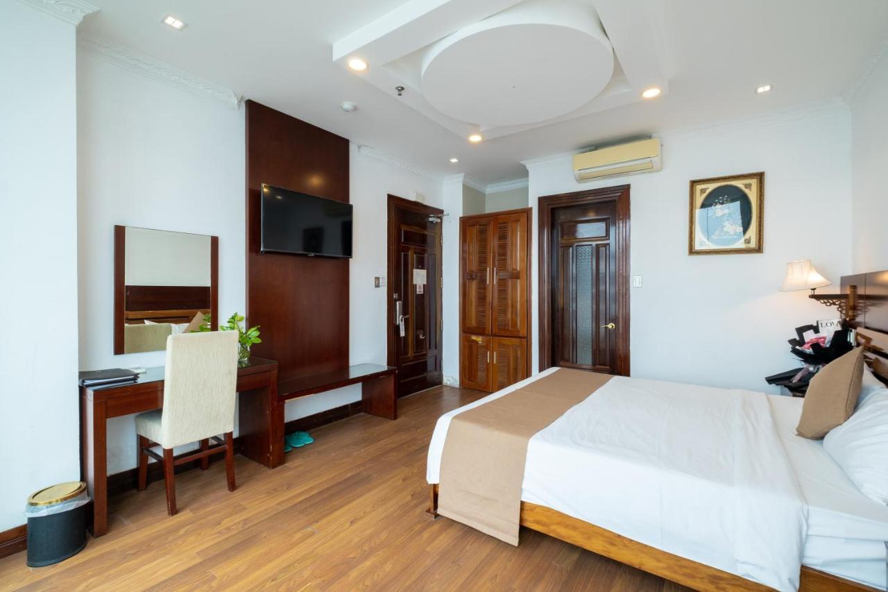Adina Hotel Danang Exterior photo