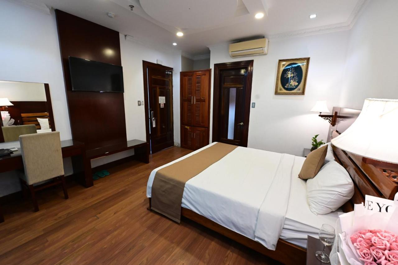 Adina Hotel Danang Exterior photo